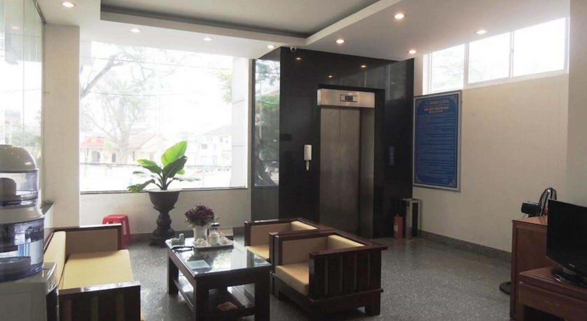 Golden Lotus Hotel เว้ ภายนอก รูปภาพ