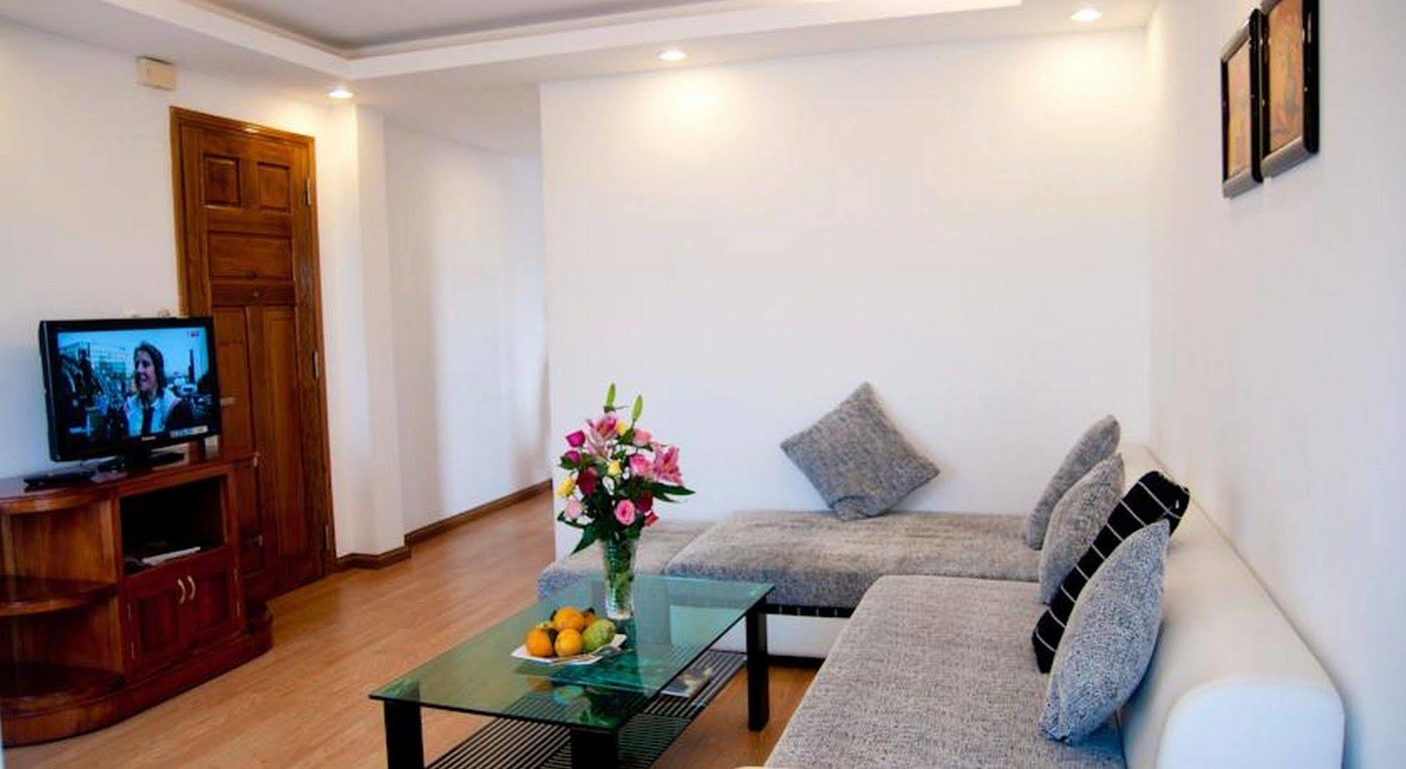 Golden Lotus Hotel เว้ ภายนอก รูปภาพ