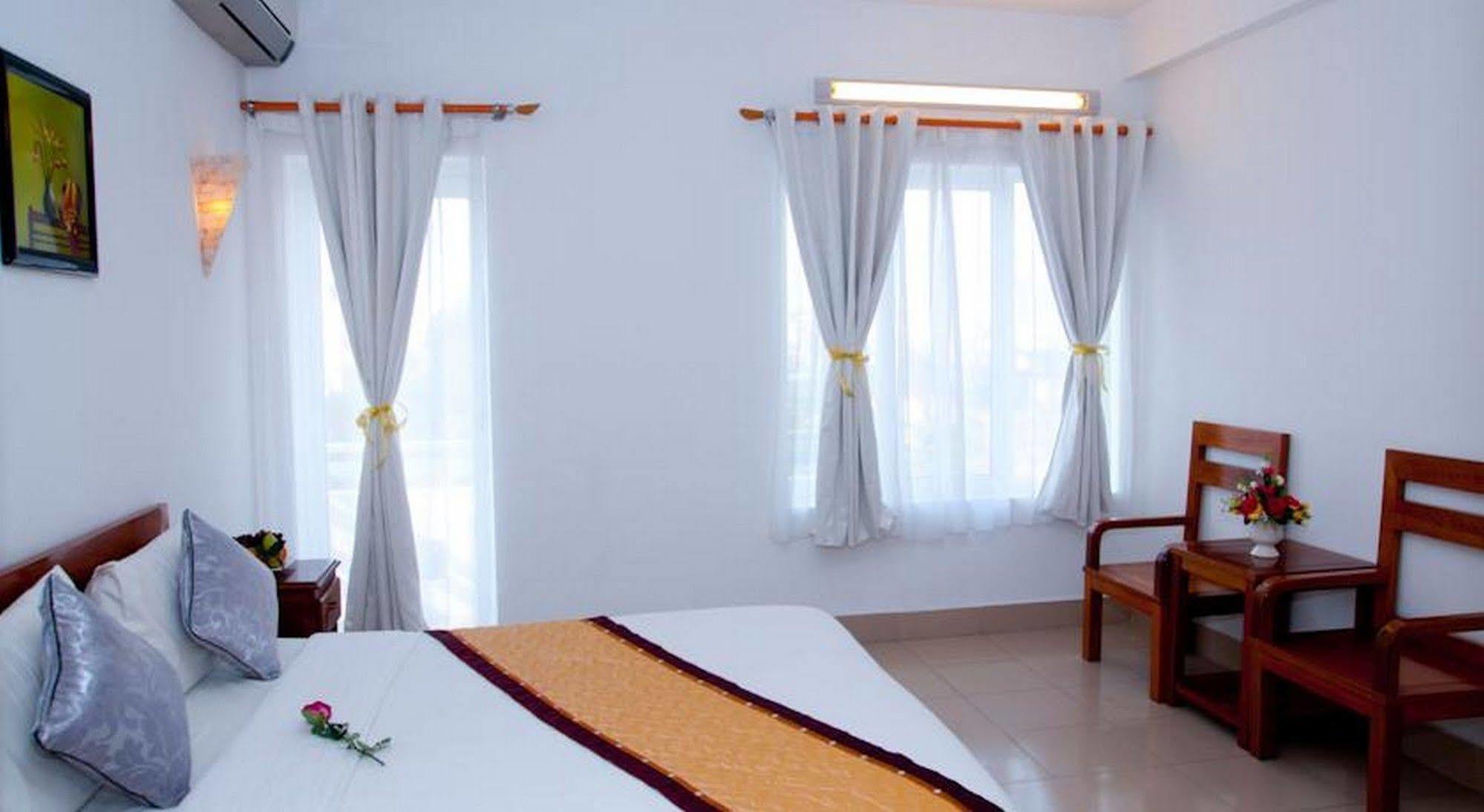 Golden Lotus Hotel เว้ ภายนอก รูปภาพ