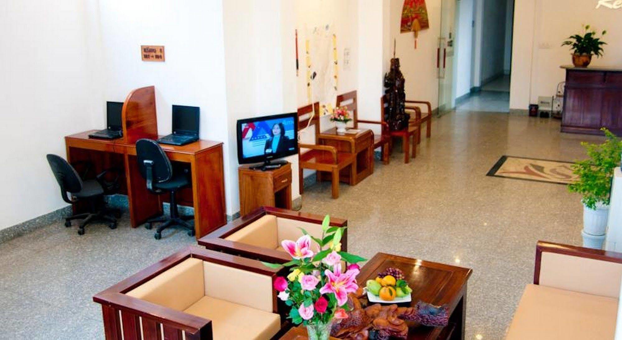 Golden Lotus Hotel เว้ ภายนอก รูปภาพ